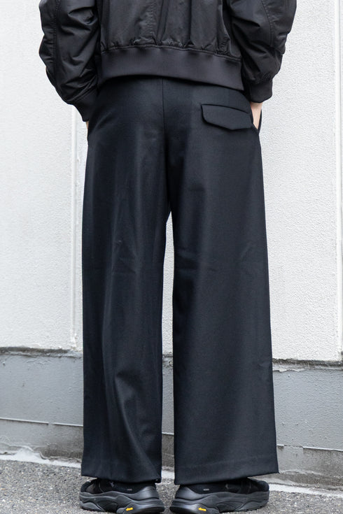 【ETHOSENS】"Super120's wool flannel squeeze slacks"